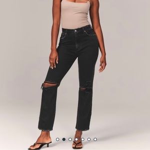 A&F The Mom High Rise Jean Size 25s/0s - Short Length